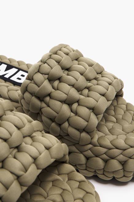 Bimba Y Lola geflochtene flache Sandale Fußwewar khaki T04ZZ572